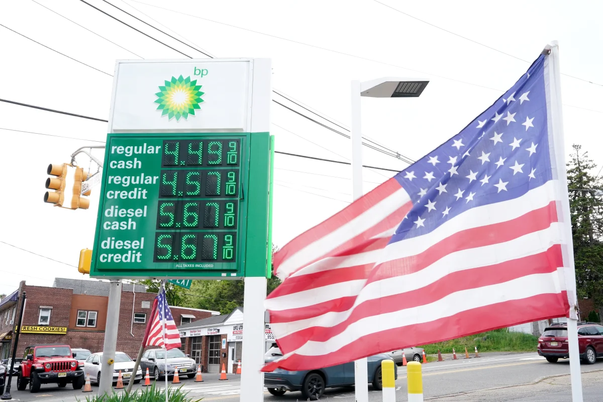 ABD 10 yıllık tahvil getirisi 5%yi aşti, petrol 105 doların üzerine çıktı