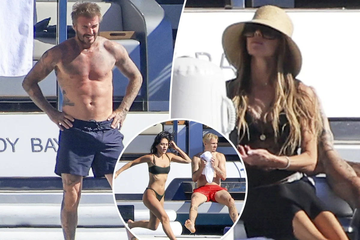 Victoria Beckham ailesi Ibiza'da lüks yatch tatili