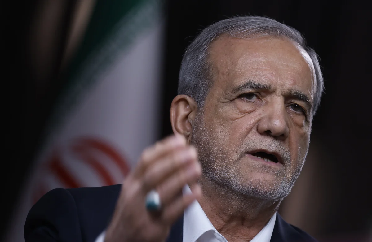 İran ve Pakistan askeri liderler arasında ortaklik ve barış çabaları tartışıldı