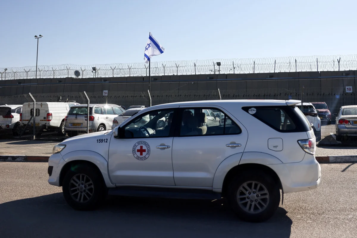 Knesset'te Red Cross ziyaretini engelleyen bille kacildi
