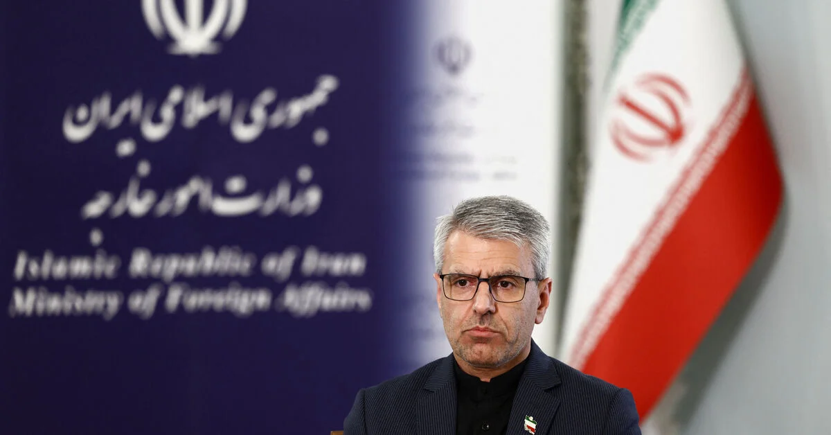 Iran Fransa Elcilik Calisanlarina Giris Yasağı