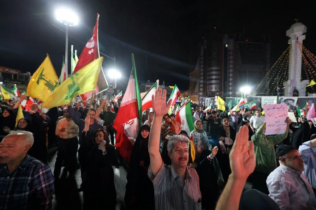 Trump'in İran'ın ateşkesi bitirdiği açıklaması sonrası petrol fiyatları 5 puan arttı