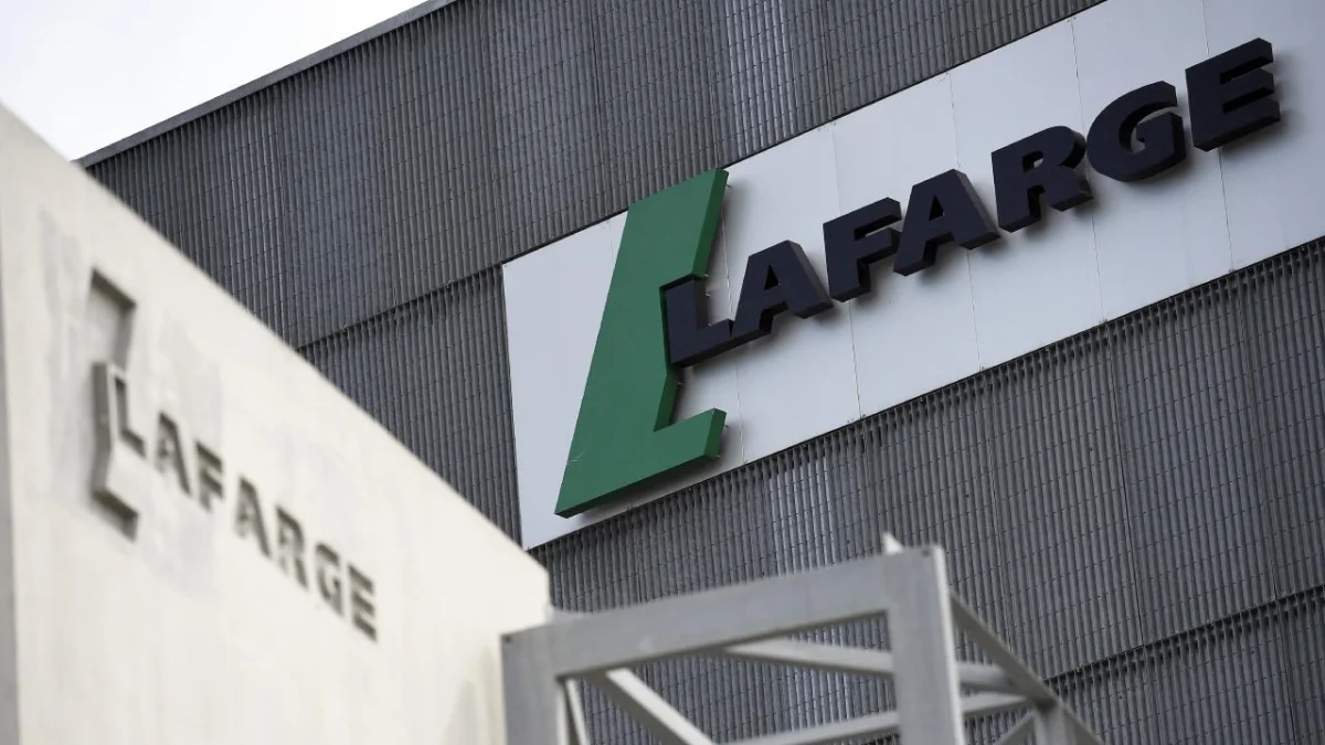 Fransız Lafarge terör örgütlerini finanse etmekten suçlu bulundu